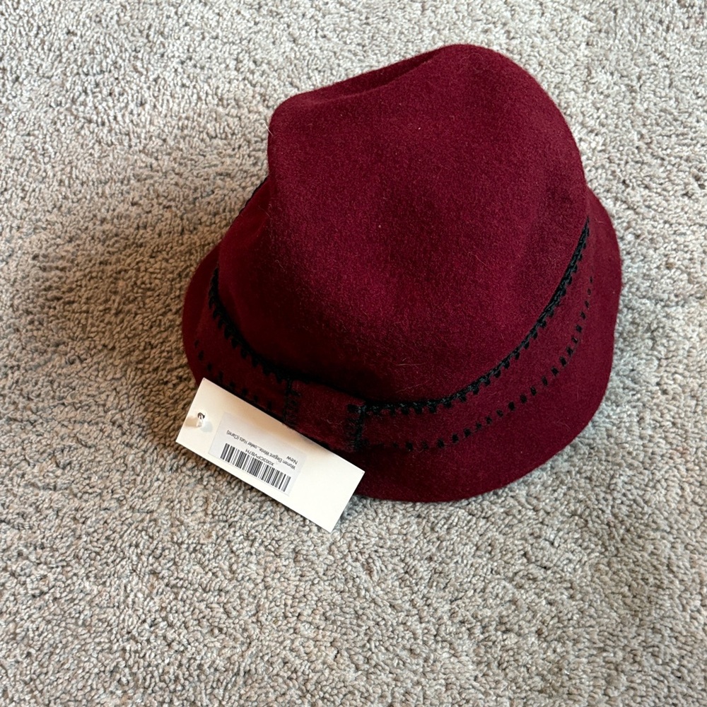 Women Elegant Winter Owler Hats (Claret)